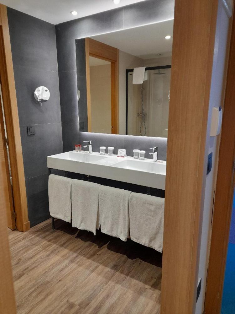 Sommos Hotel Benasque Spa Zewnętrze zdjęcie